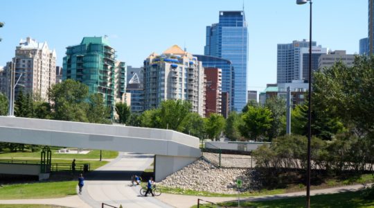 Calgary, AB