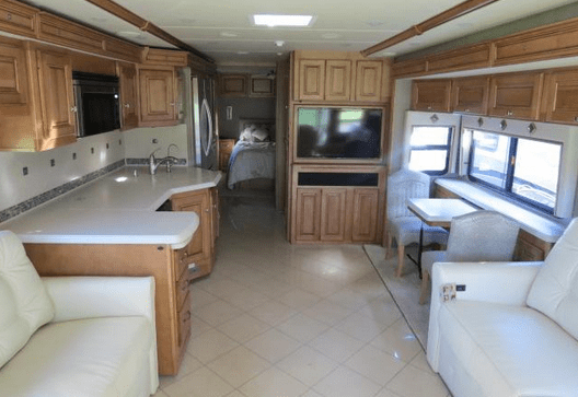 2013 Itasca Meridian by Winnebago Industires