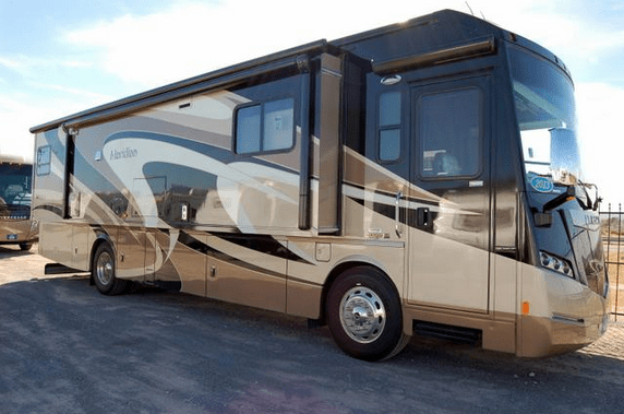 2013 Itasca Meridian by Winnebago Industries