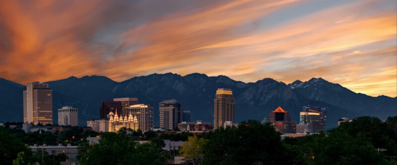 Early morning view of the Salt Lake City Utah skyline