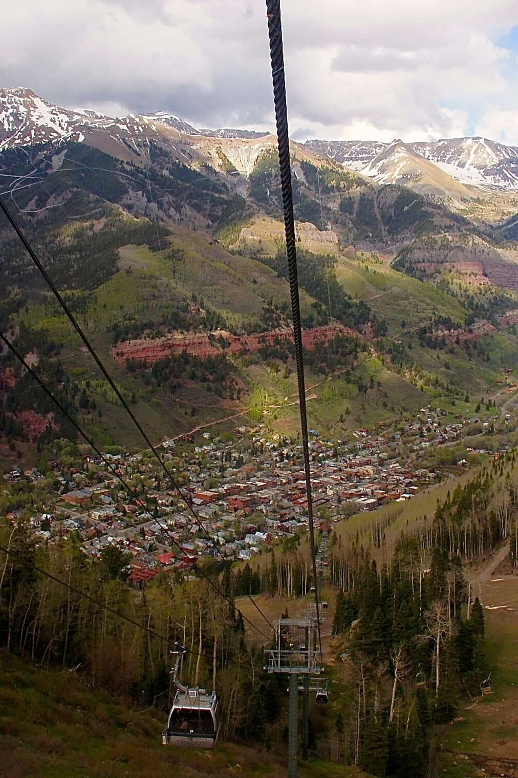 Telluride, CO -  2015 Top 8 Best City for Pet Travelers from GoPetFriendly.com