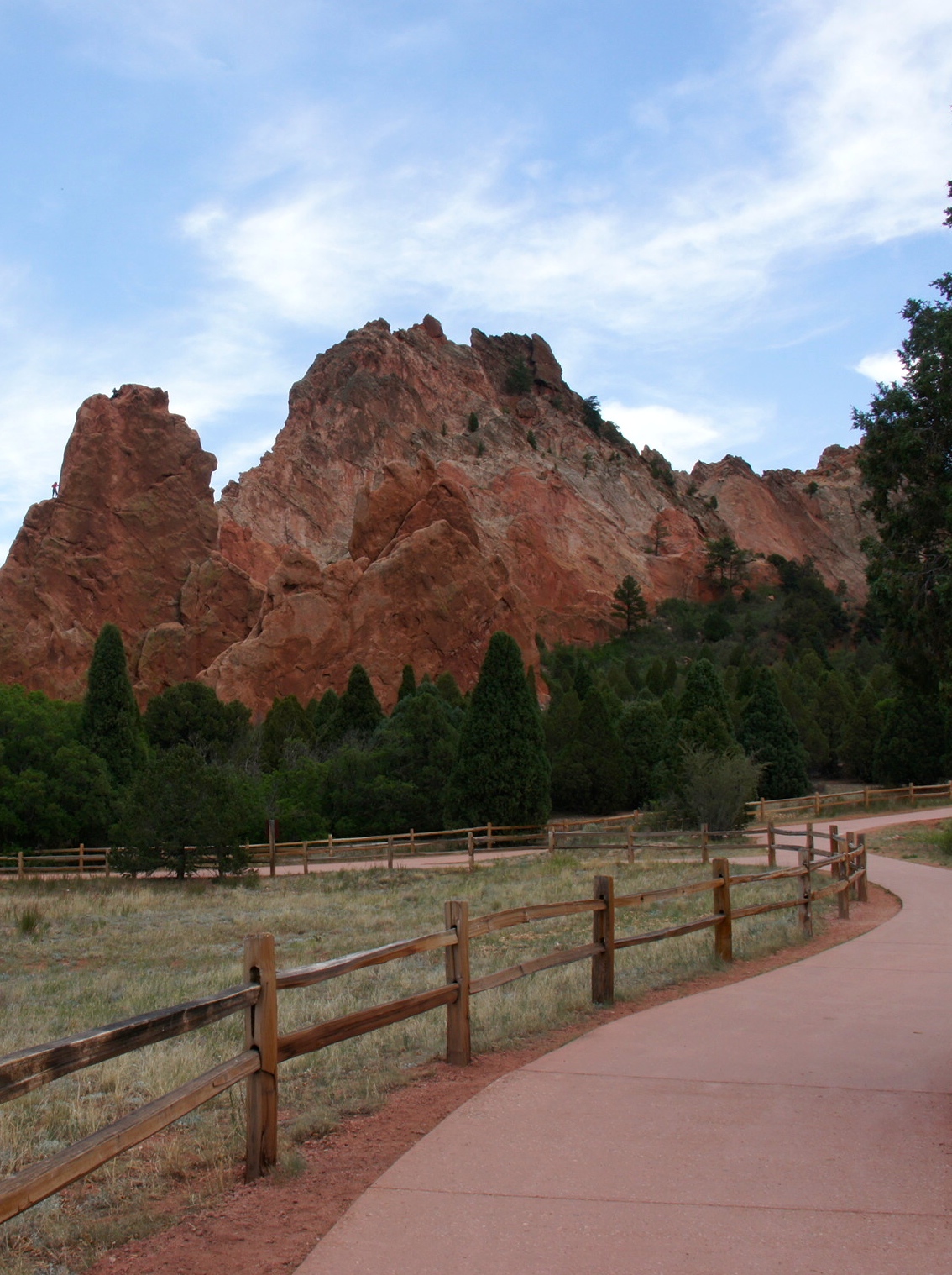 Colorado Springs, CO - 2015 Top 8 Best City for Pet Travelers from GoPetFriendly.com