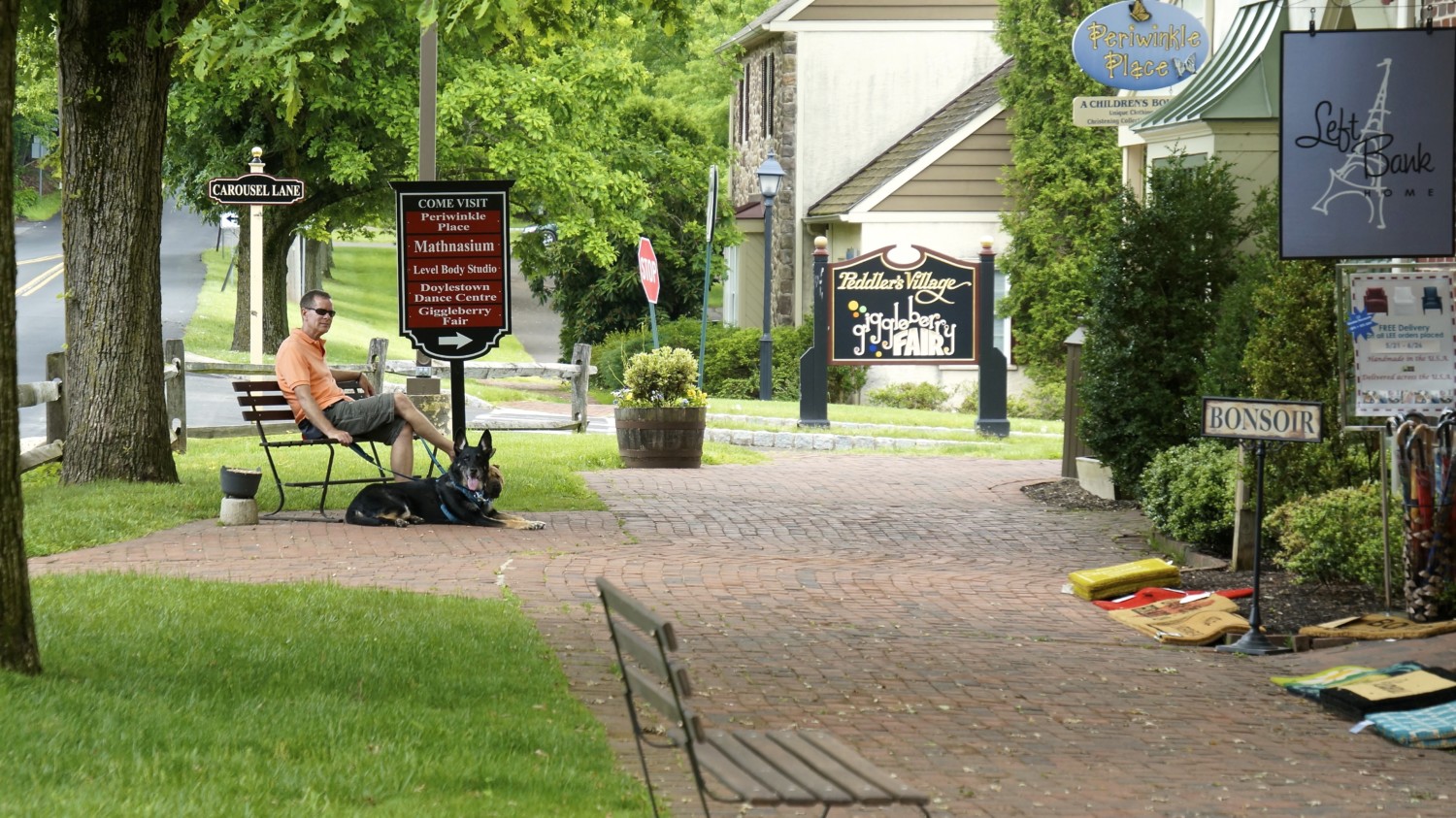 Dog Friendly Peddlers Village - Bucks County, PA