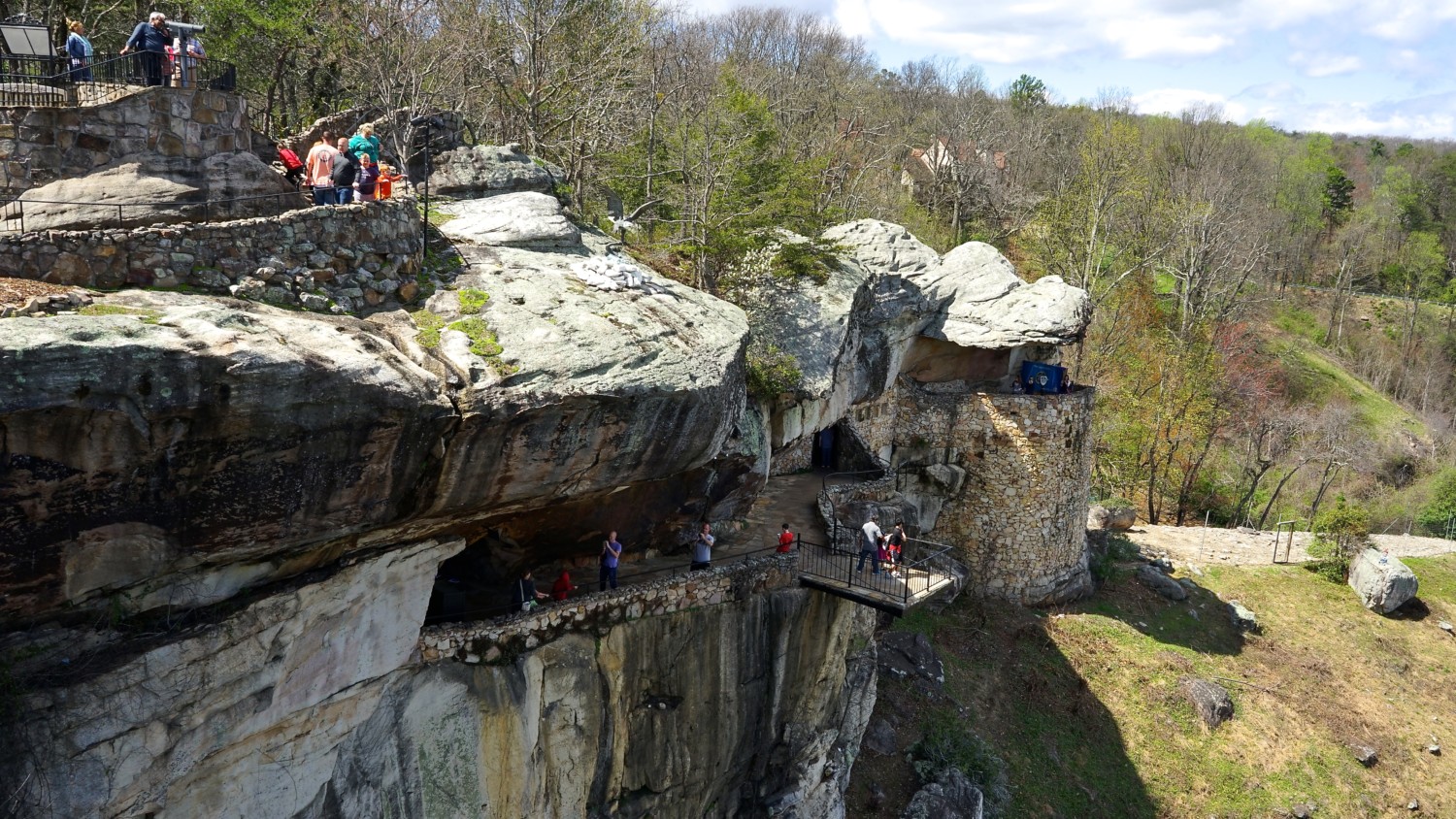 Georgia's Top Pet Friendly Attraction: Rock City Gardens | GoPetFriendly.com