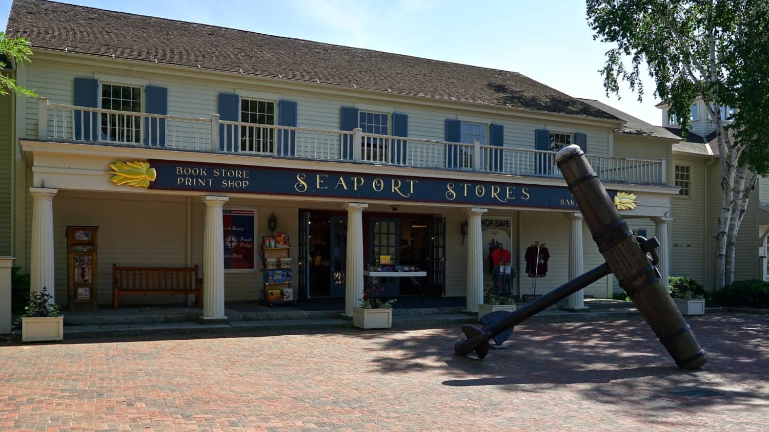 Connecticut's Top Pet Friendly Attraction: Mystic Seaport | GoPetFriendly.com