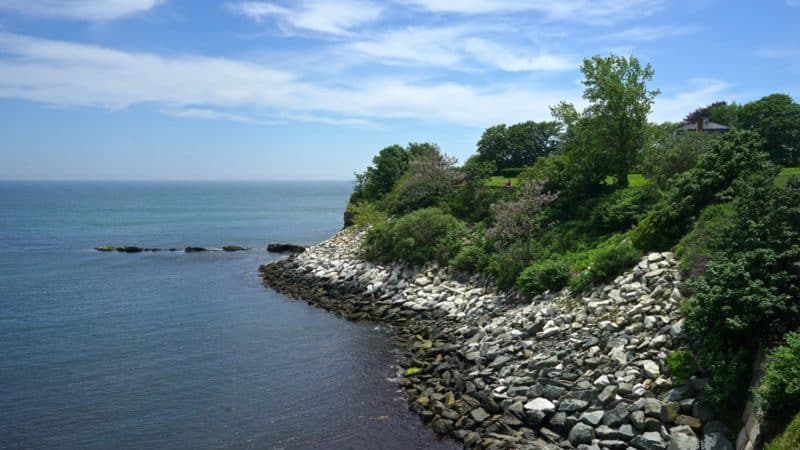 Rhode Island's Top Pet Friendly Attraction: Newport Cliff Walk | GoPetFriendly.com