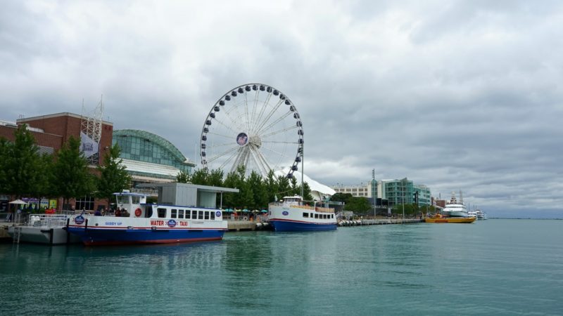 Illinois' Top Pet Friendly Attraction: Chicago Lakefront Trail and Navy Pier | GoPetFriendly.com