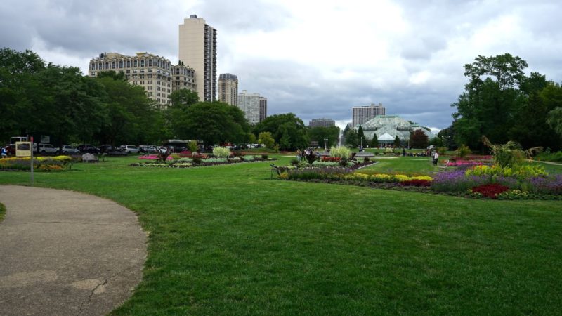 Illinois' Top Pet Friendly Attraction: Chicago Lakefront Trail and Navy Pier | GoPetFriendly.com