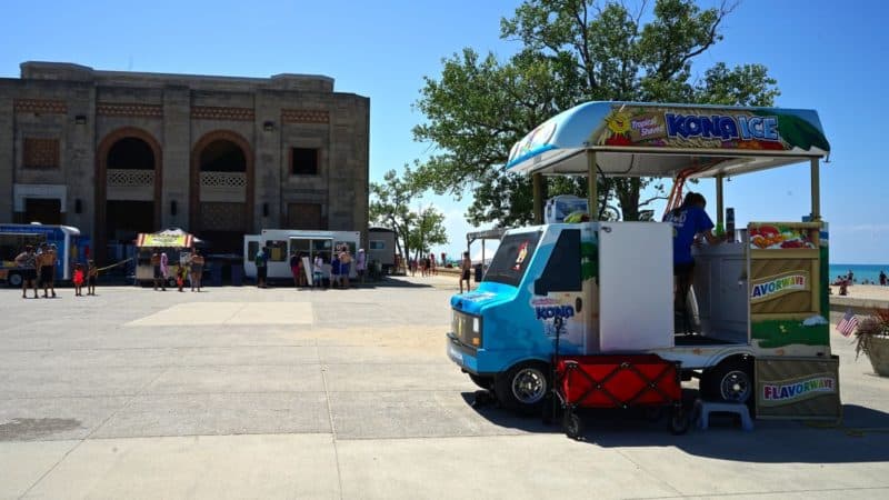 Indiana's Top Pet Friendly Attraction: Indiana Dunes Lakeshore | GoPetFriendly.com