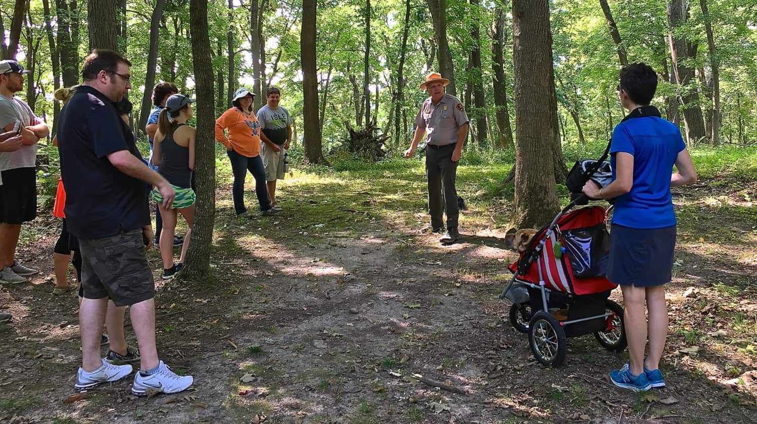 Pet friendly ranger-led tour at Effigy Mounds National Monument in Iowa