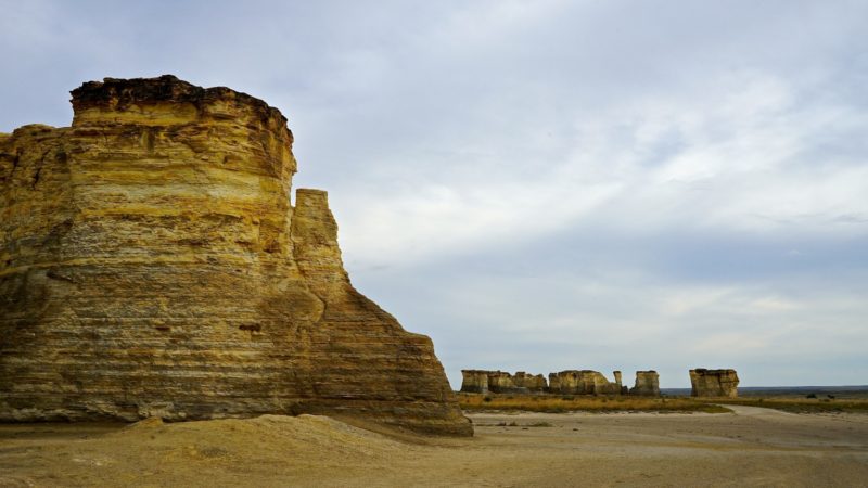 Kansas' Top Pet Friendly Attraction: Monument Rocks