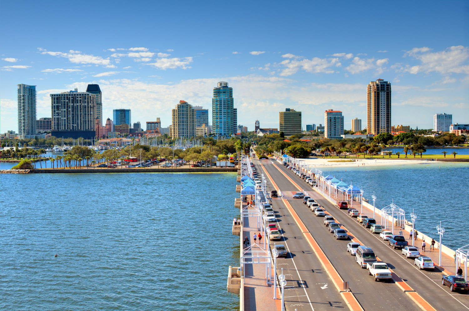 Tampa, Florida skyline where the Davis Island dog friendly beach is located