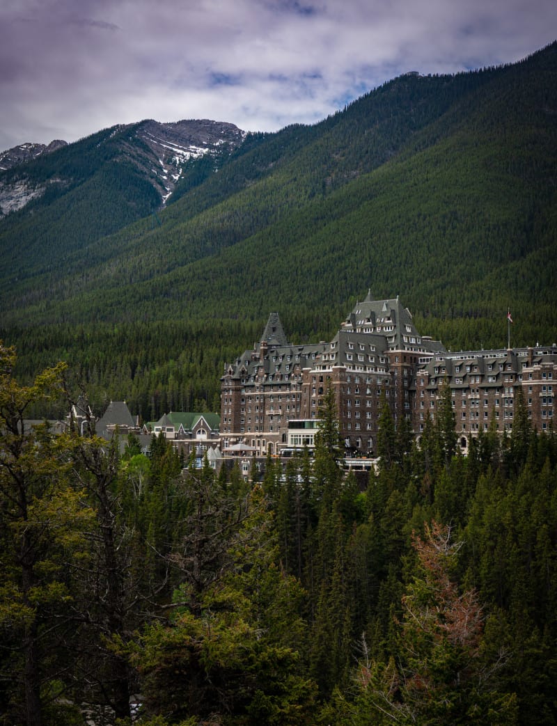 The Fairmont, a large pet friendly hotel in Banff 