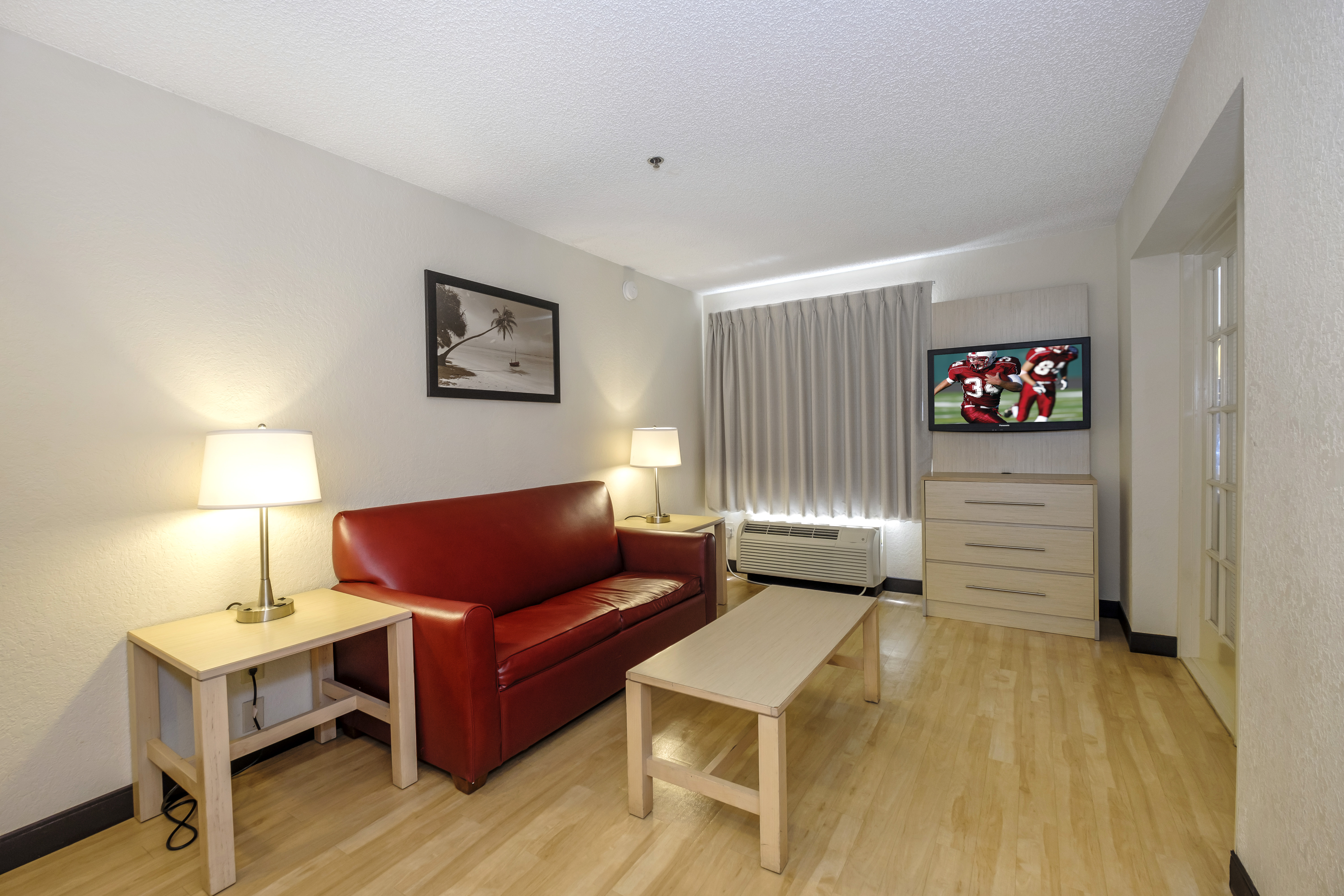 257-suite-2-rooms-2-full-beds.jpg