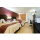 426-suite-king-bed-2-queen-beds.jpg