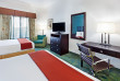 holiday-inn-express-and-suites-duncan-4315154834-original.jpg