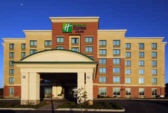 holiday-inn-express-and-suites-enfield-2531863958-original.jpg