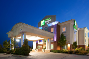 holiday-inn-express-and-suites-fort-worth-4172472786-original.jpg