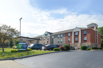 holiday-inn-express-and-suites-huber-heights-4690529443-original.jpg